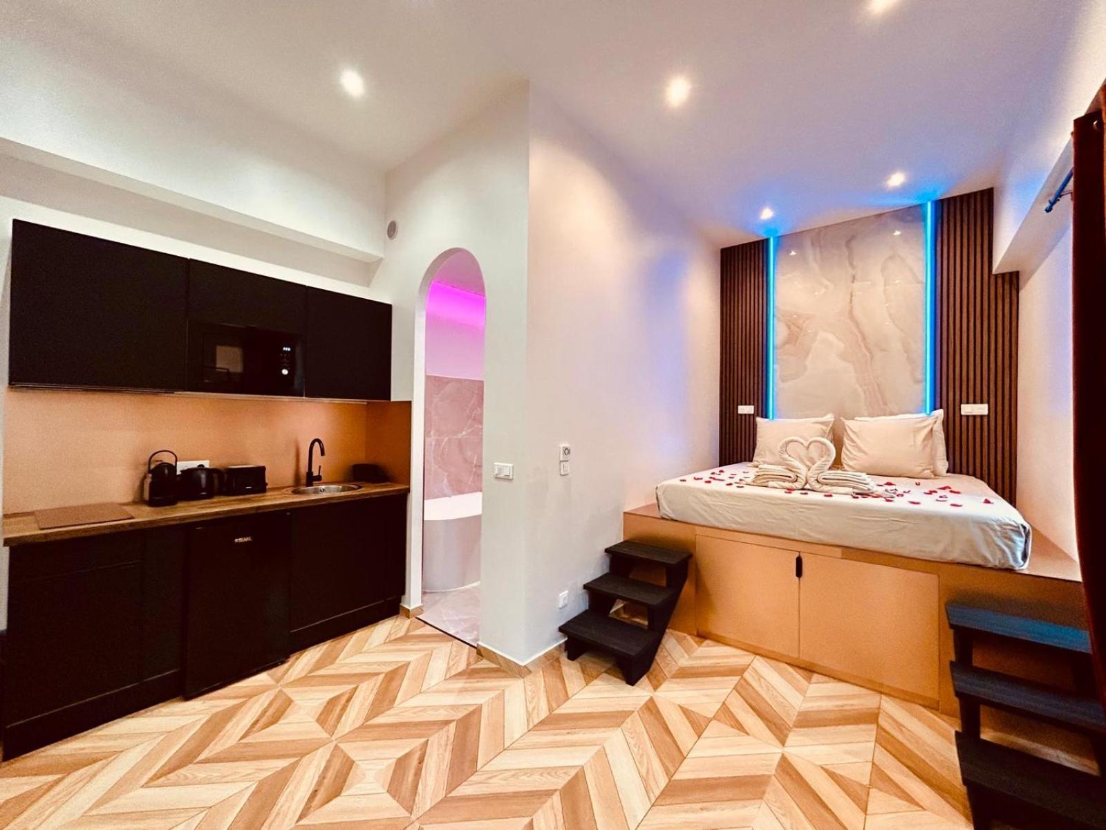 Intimate Escape - Seaside - Spa Bath - Wifi - Ac Nisa Exterior foto