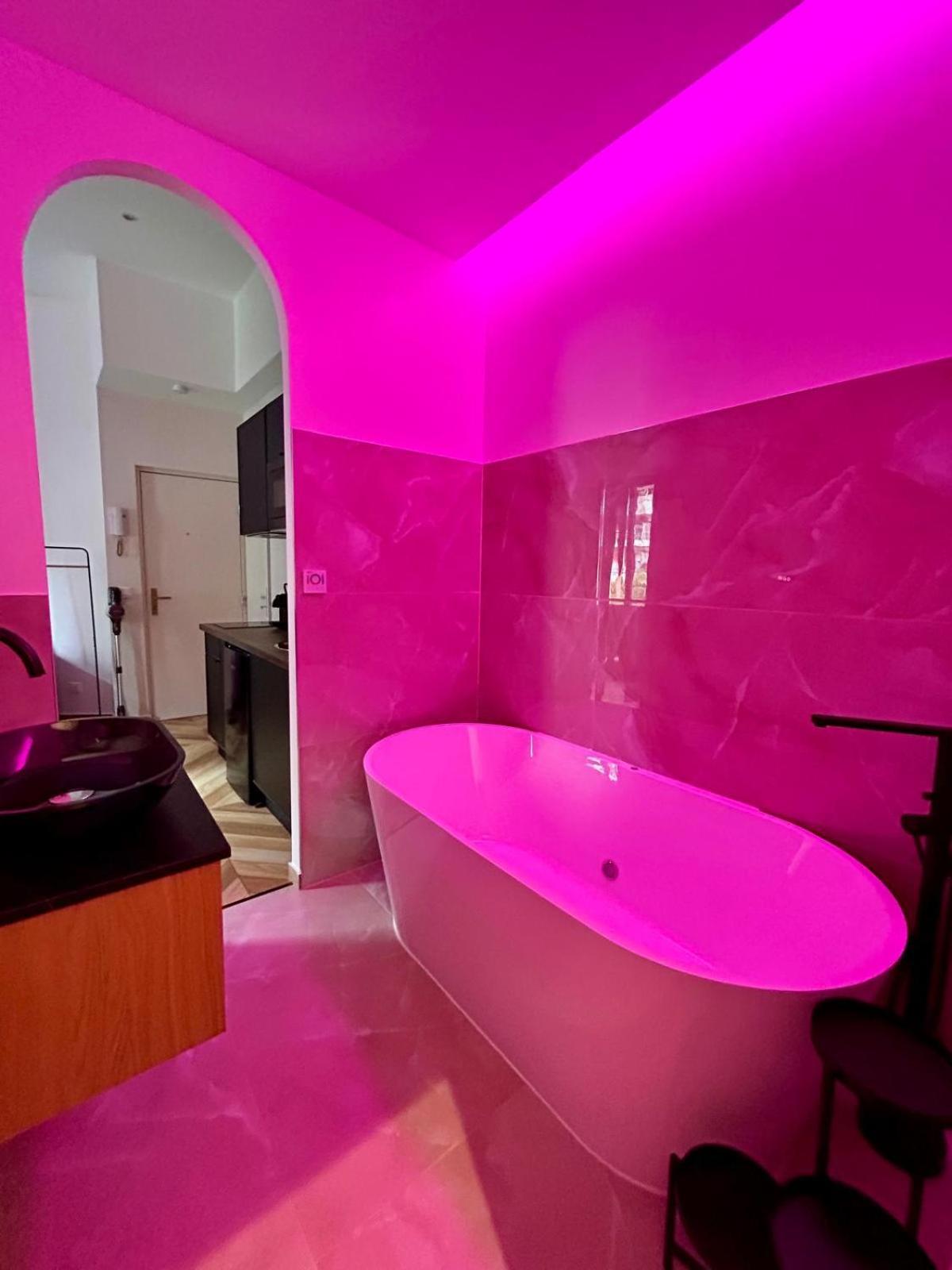 Intimate Escape - Seaside - Spa Bath - Wifi - Ac Nisa Exterior foto
