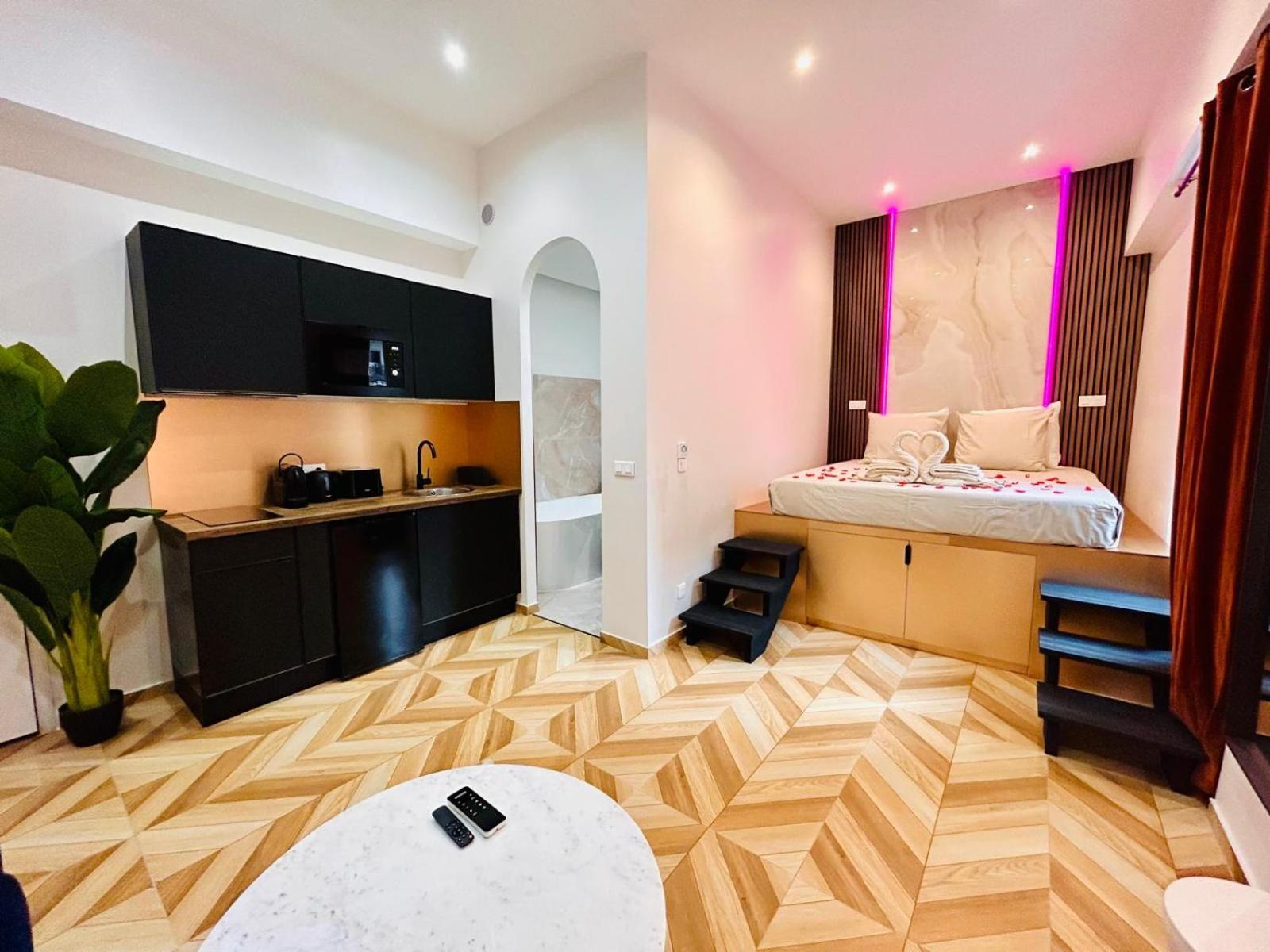 Intimate Escape - Seaside - Spa Bath - Wifi - Ac Nisa Exterior foto