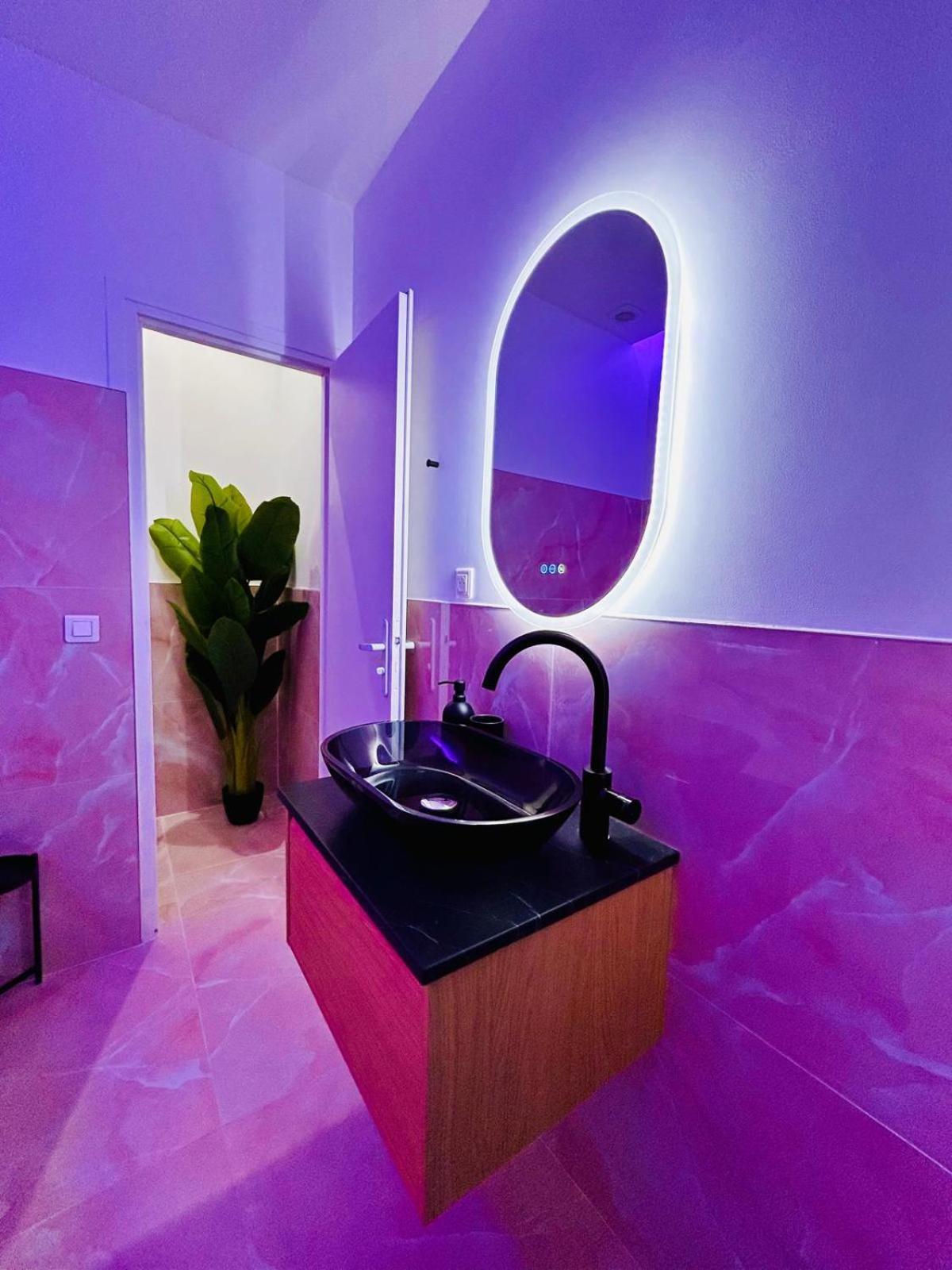 Intimate Escape - Seaside - Spa Bath - Wifi - Ac Nisa Exterior foto