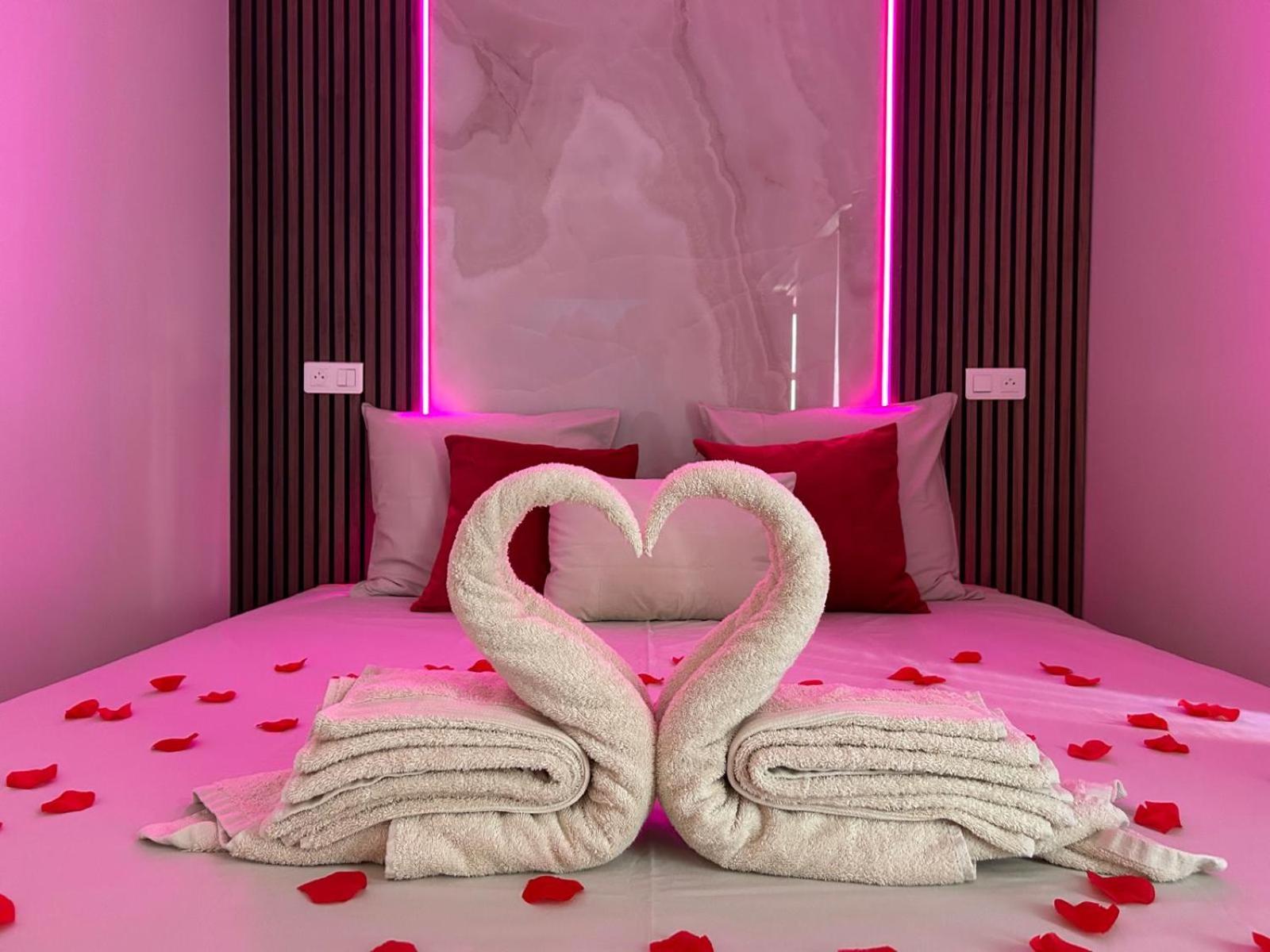 Intimate Escape - Seaside - Spa Bath - Wifi - Ac Nisa Exterior foto